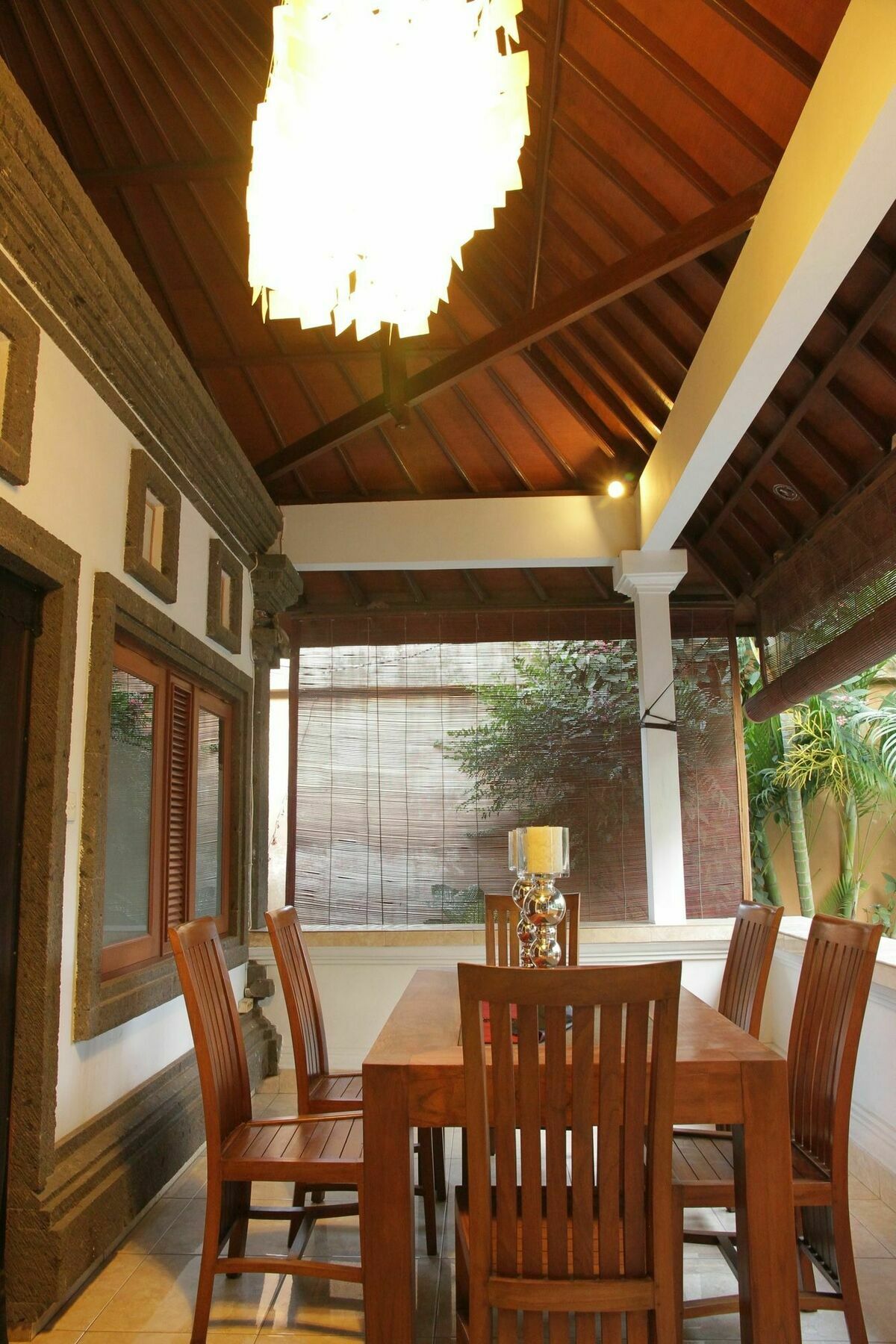 Shantia Villa *