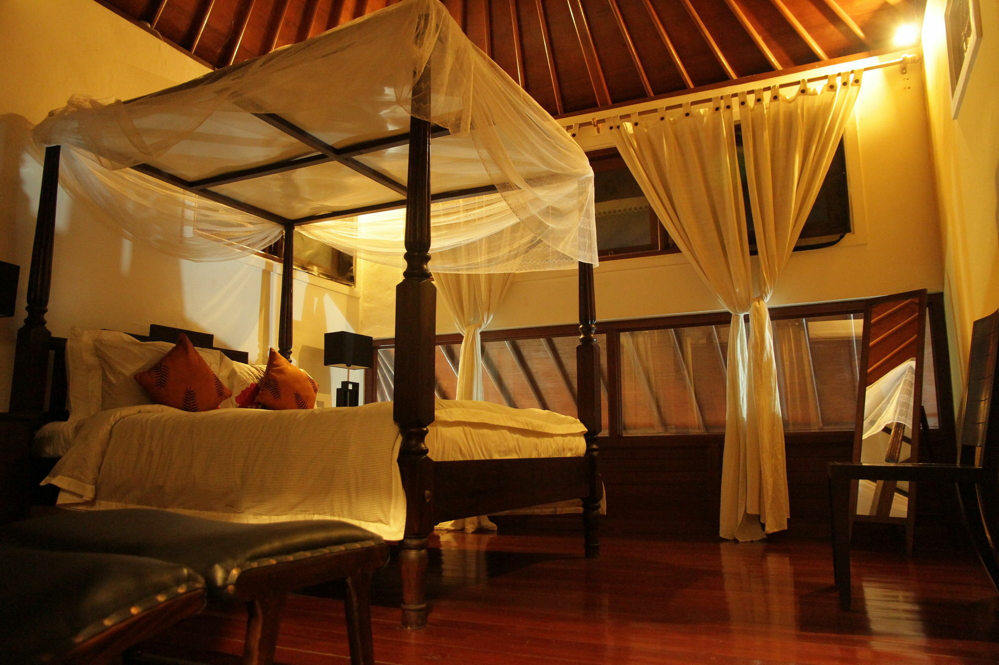 Villa Shantia *