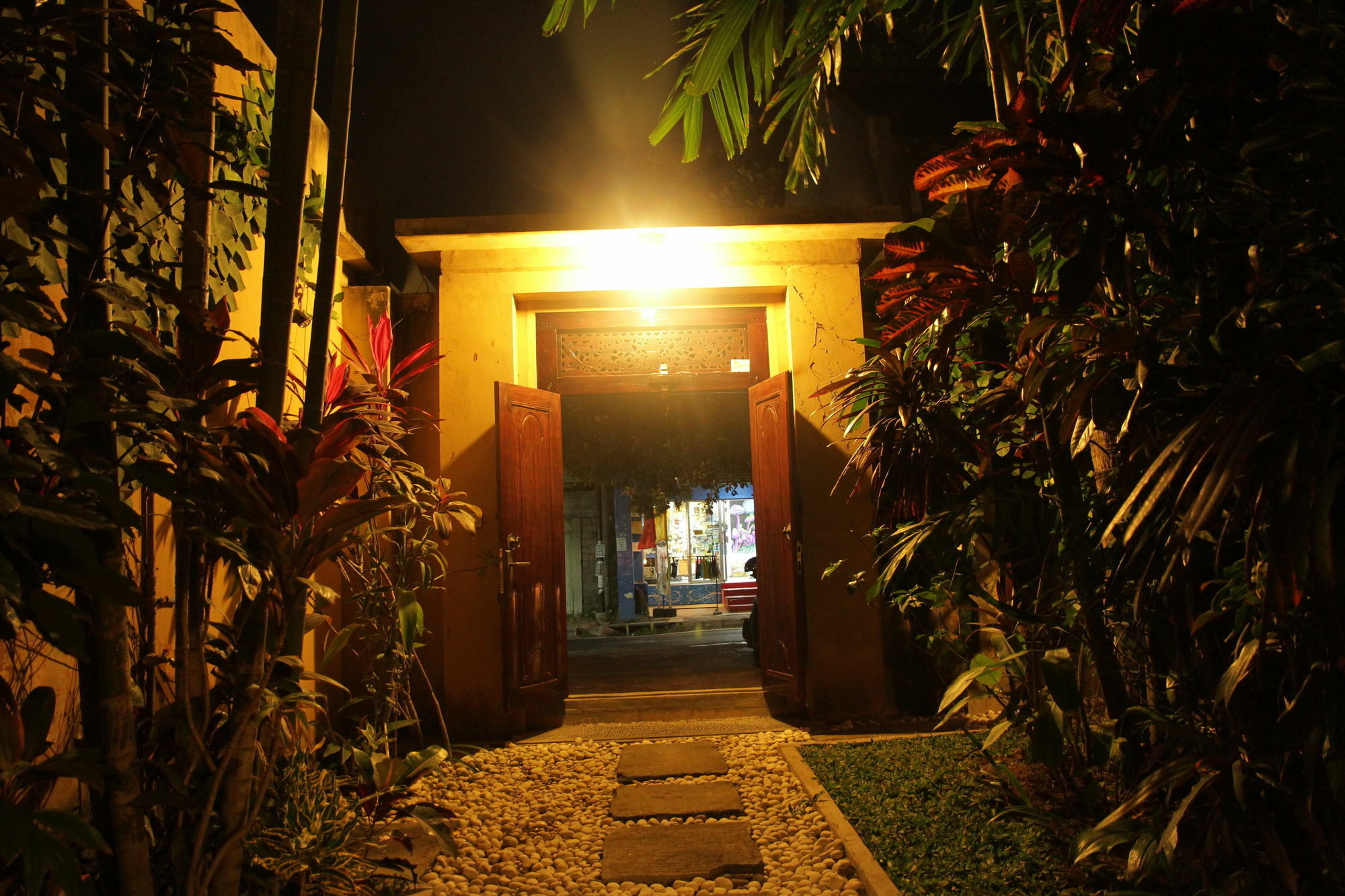 Shantia Villa Seminyak (Bali)